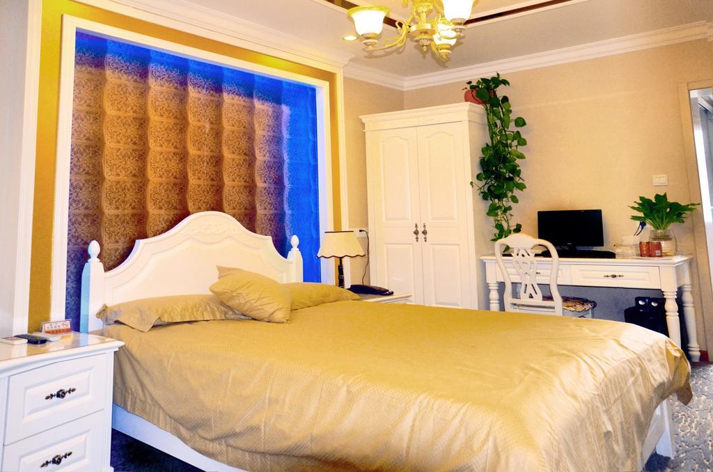 Nafee Hotel เจิ้นเจียง ห้อง รูปภาพ