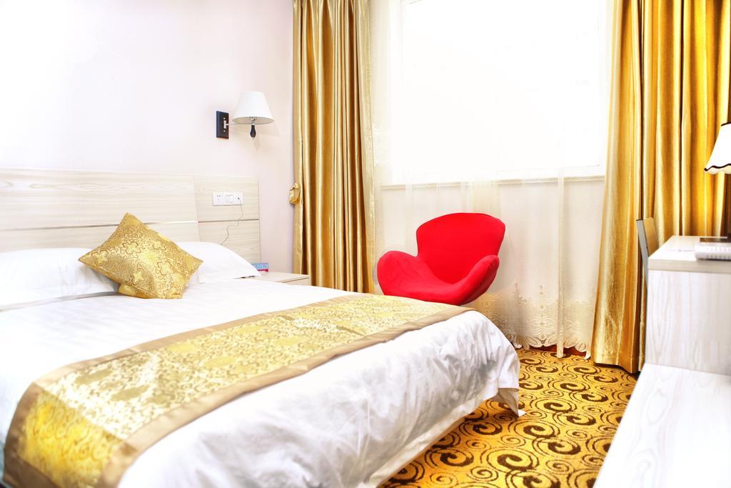 Nafee Hotel เจิ้นเจียง ห้อง รูปภาพ